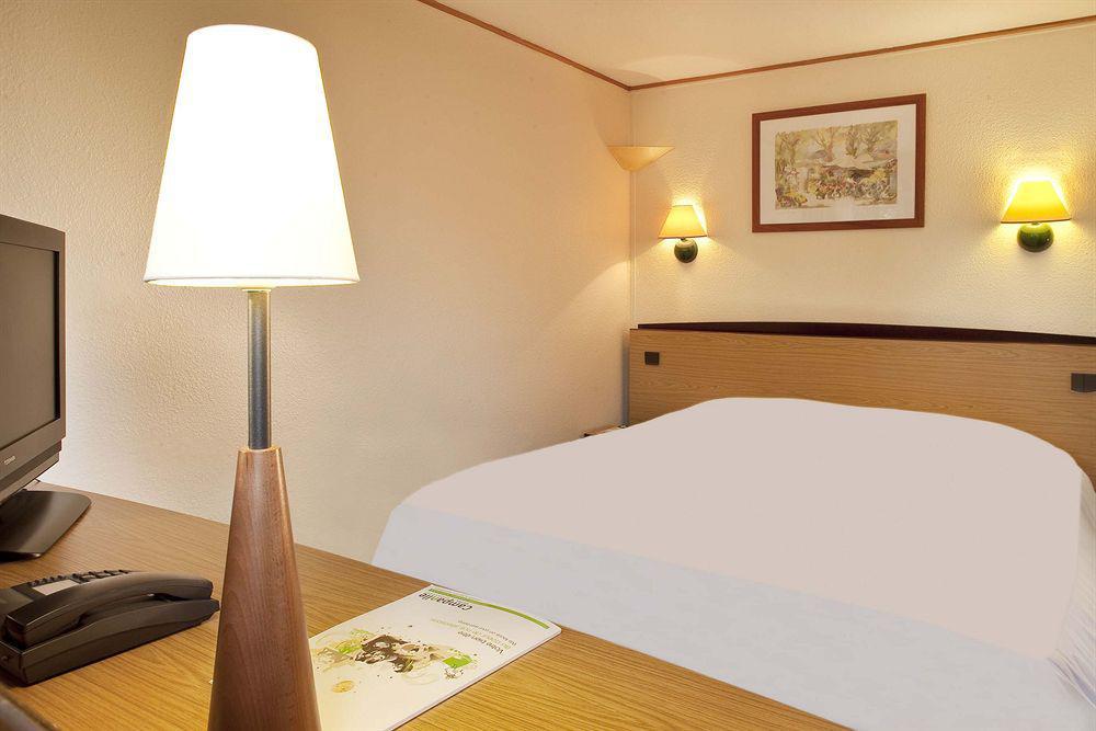 Hotel Campanile 3*